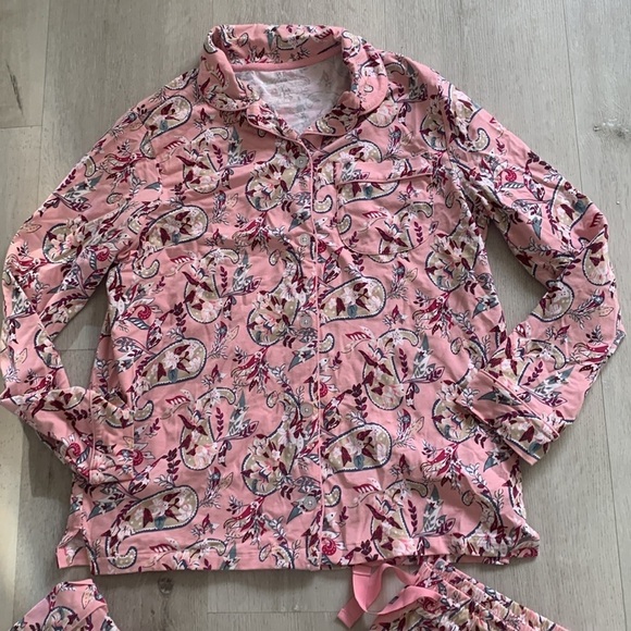 Vera Bradley Long-Sleeved Button Pajama‎ Top and pants in Knit Cotton/Spandex M - Picture 4 of 11